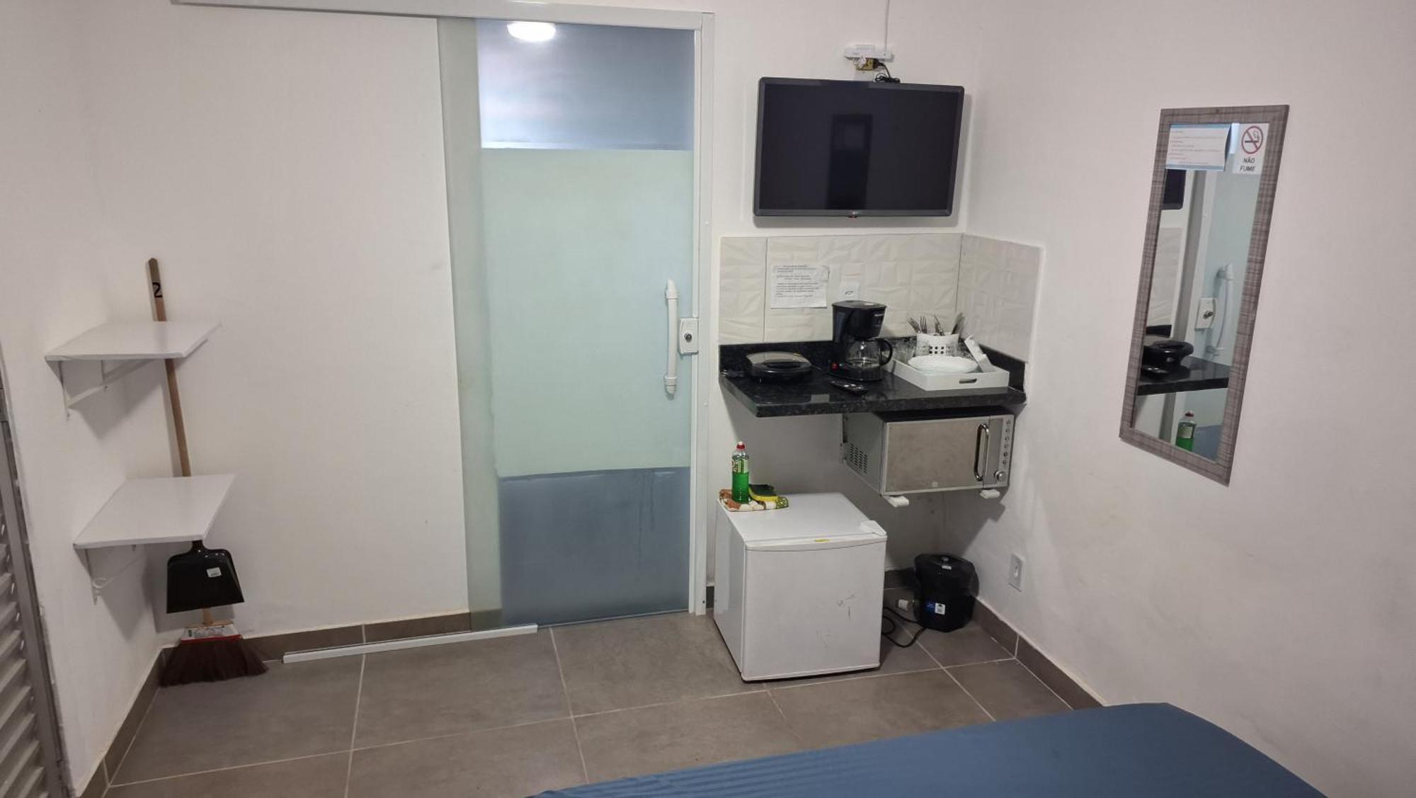 Suites Do Jaja 900M Da Praia Do Forte Centro De Cf กาโบฟรีโอ ภายนอก รูปภาพ
